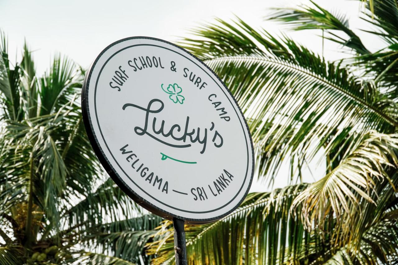 Lucky'S Surf Camp Bed & Breakfast Weligama Exterior photo